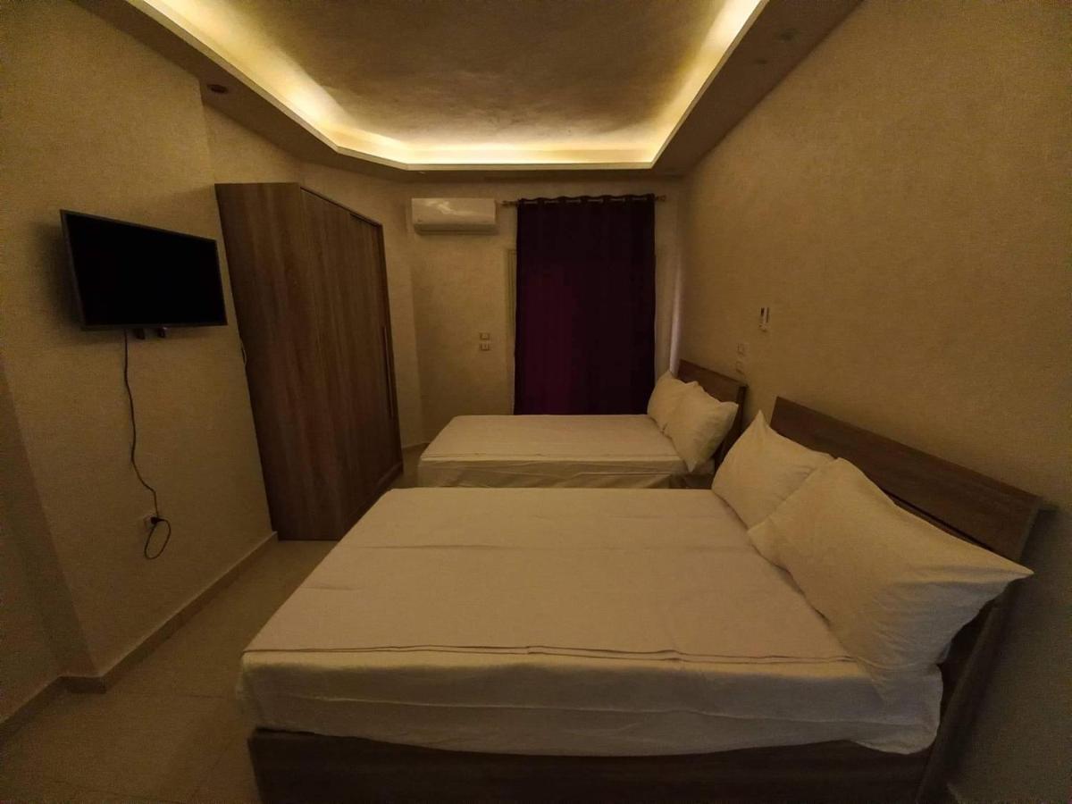 Casablanca Beach Resort With Private Beach And Swimming Pools Gurdaka Kültér fotó